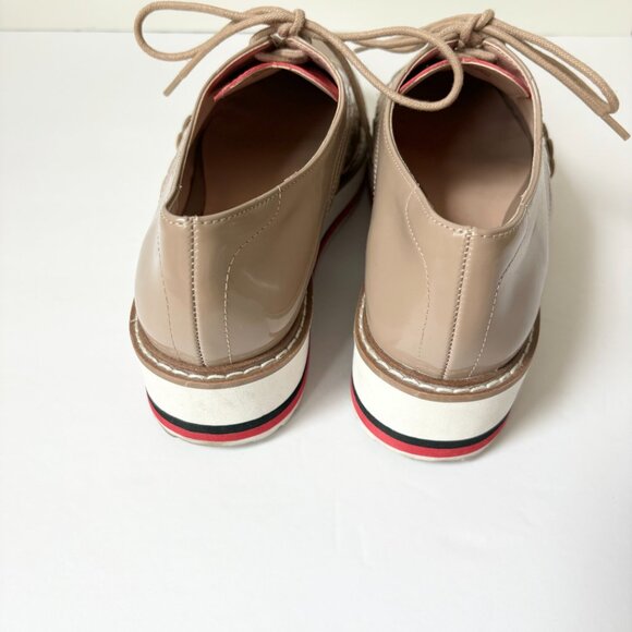 Zara Woman tan patent leather oxford shoes with red heart tongue - Picture 4 of 6